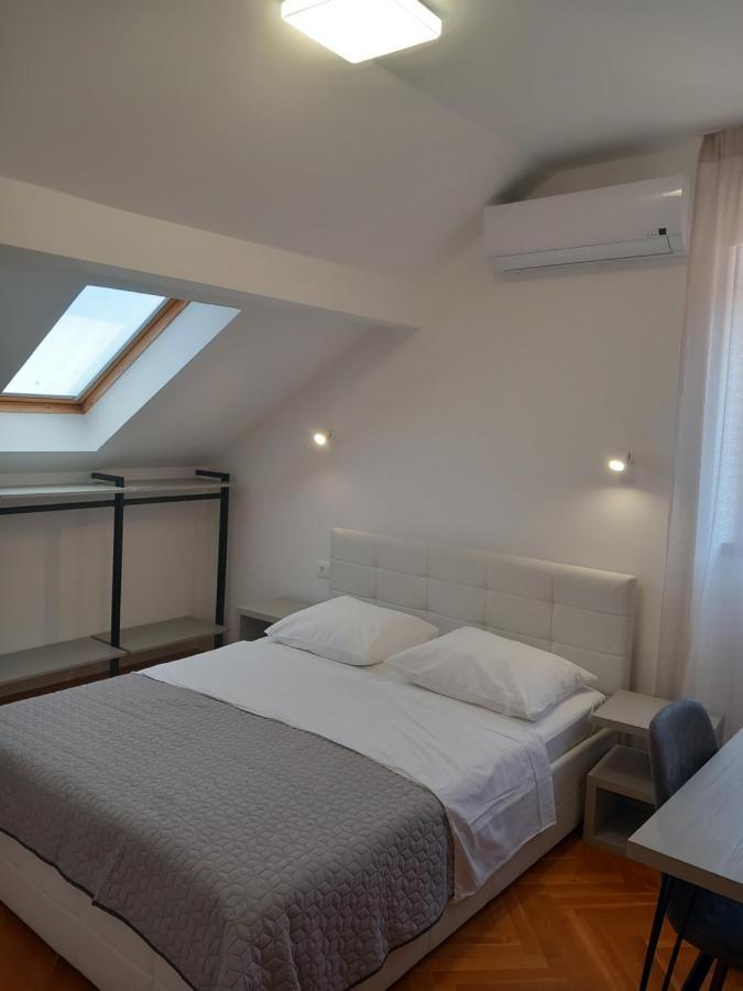 Marjan Apartment & Rooms สปลิท ภายนอก รูปภาพ